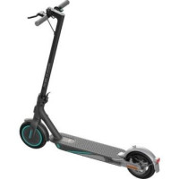 Mi Electric Scooter Pro 2: Mercedes AMG Petronas Formula 1 edition
